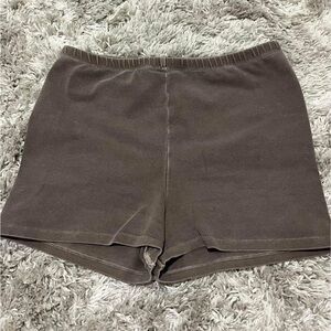 SKIMS outdoor short short size medium